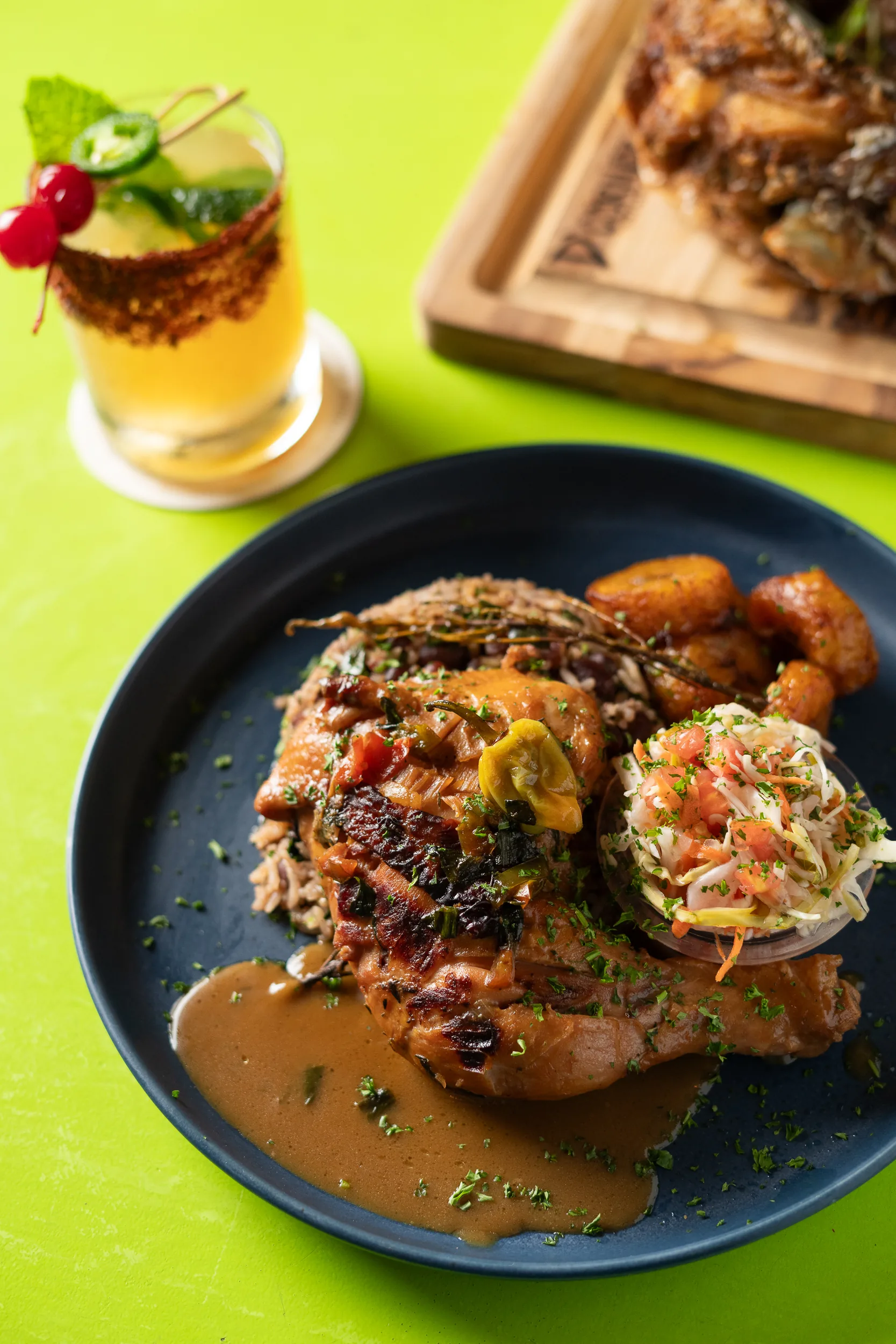 Rice & Beans con pollo caribeño